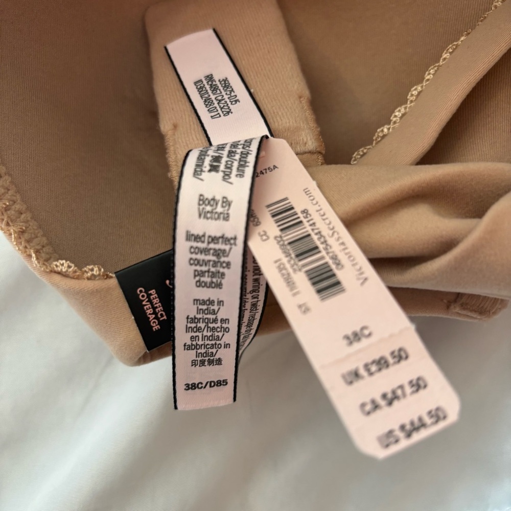 Victoria's Secret Body By Victoria Perfect Coverage Nude Bra-NWWT - Picture 6 of 6